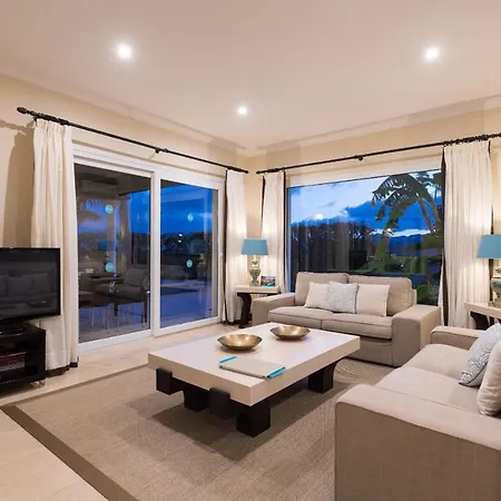 Villa Puerto Del Carmen Sleeps 6 Pool Air Con Wifi *