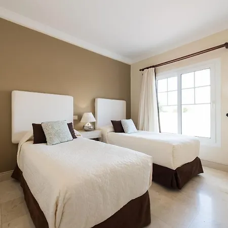 Puerto Del Carmen Sleeps 6 Pool Air Con Wifi Willa Puerto del Carmen (Lanzarote)