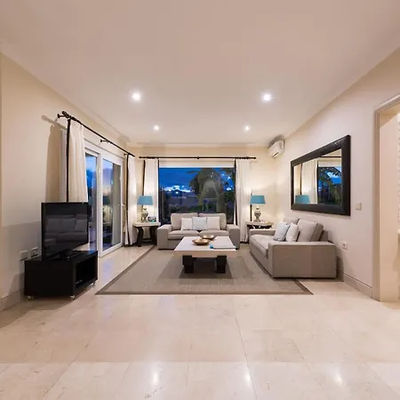 Villa Puerto Del Carmen Sleeps 6 Pool Air Con Wifi *