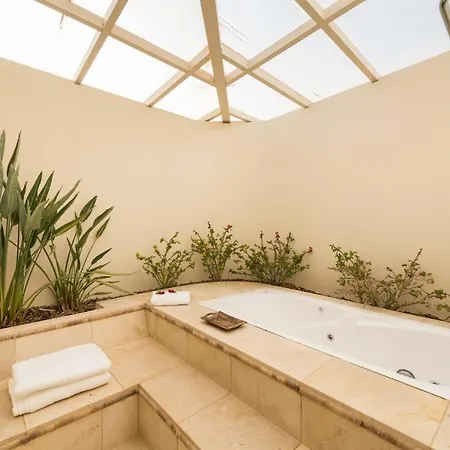 Puerto Del Carmen Sleeps 6 Pool Air Con Wifi Willa Puerto del Carmen (Lanzarote)