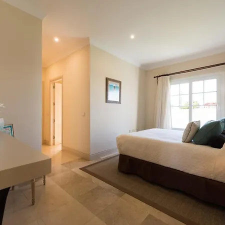 Puerto Del Carmen Sleeps 6 Pool Air Con Wifi Willa Puerto del Carmen (Lanzarote)