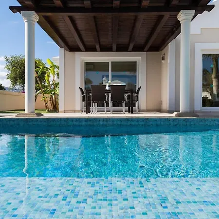 Willa Puerto Del Carmen Sleeps 6 Pool Air Con Wifi