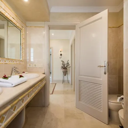 Villa Puerto Del Carmen Sleeps 6 Pool Air Con Wifi *